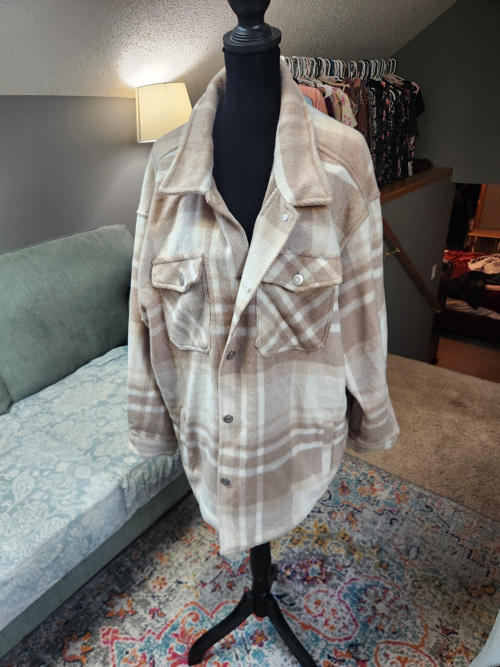 Outdoor Collection Women's Plaid Shacket Jacket - Beige/Tan XL Great Condition
